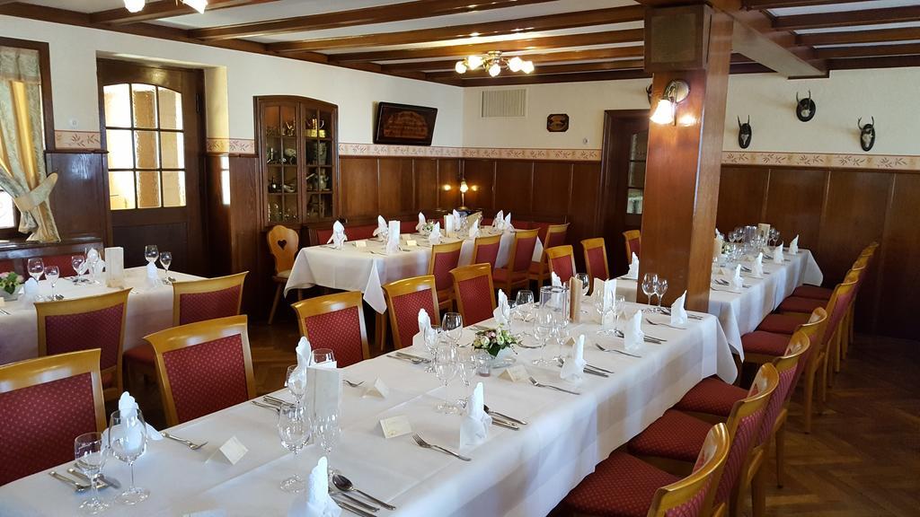 Gasthaus Zum Hirschen Рингсхайм Экстерьер фото